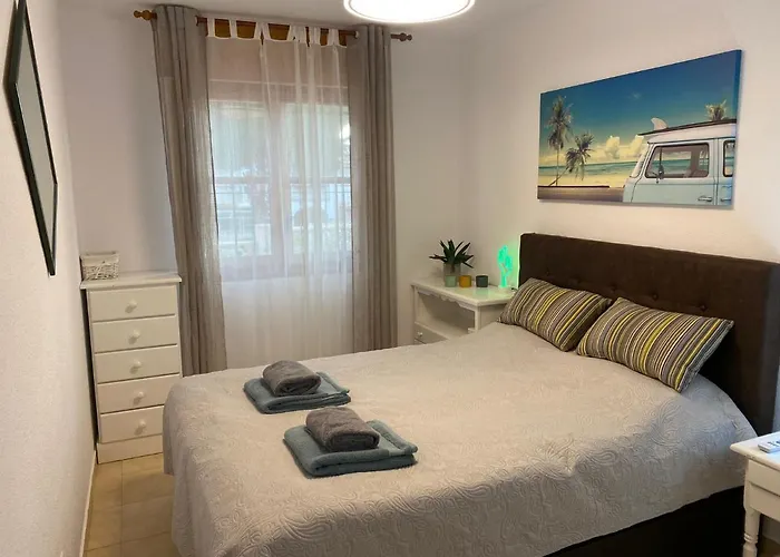 Apartament Casa Del Gato Rojo , Communal Swimming Pool , Terrace With Barbecue
