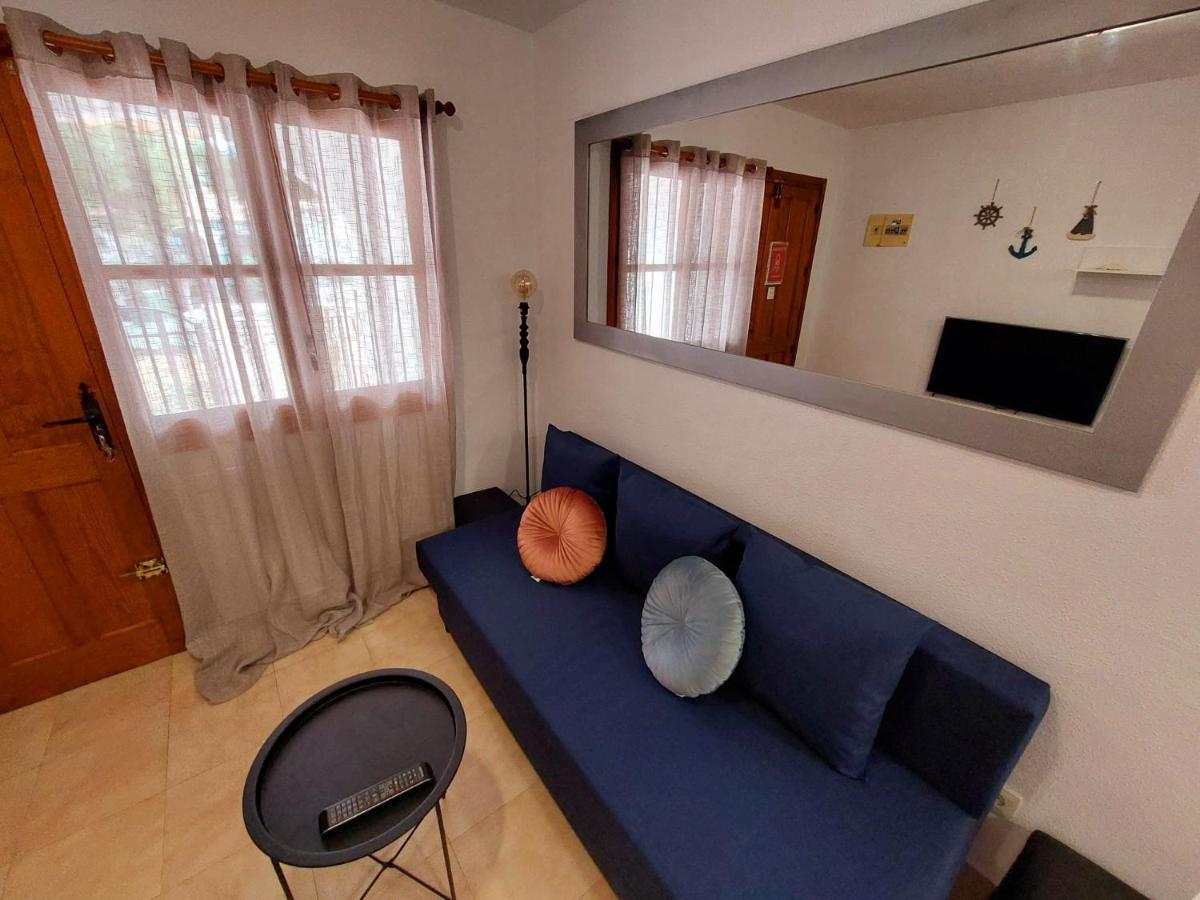 Casa Del Gato Rojo , Communal Swimming Pool , Terrace With Barbecue Apartamento Torrevieja